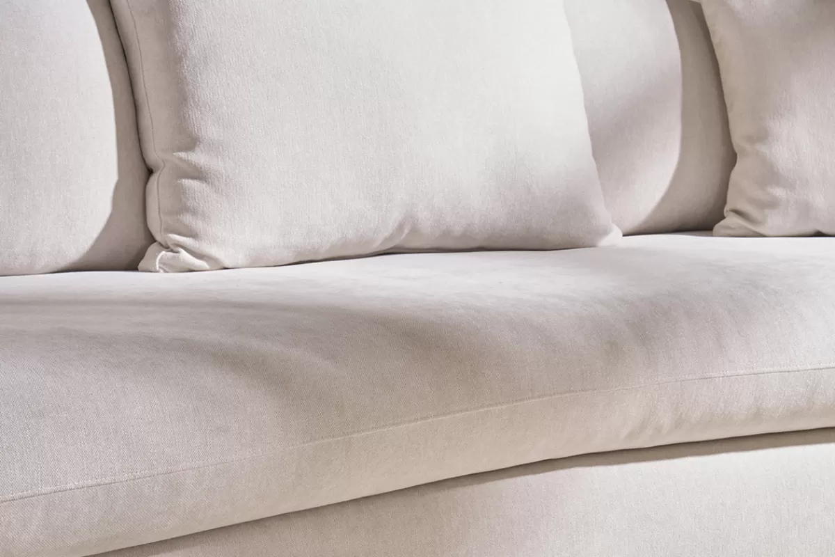 Miliboo Canapé convertible déhoussable 3-4 places design haricot en tissu effet velours beige clair SACHA