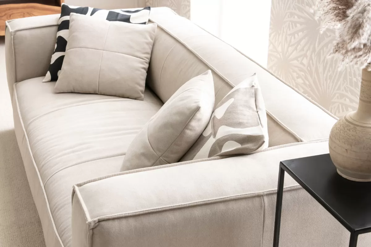 Miliboo Canapé design 3 places en tissu effet velours naturel et bois clair COBAIN