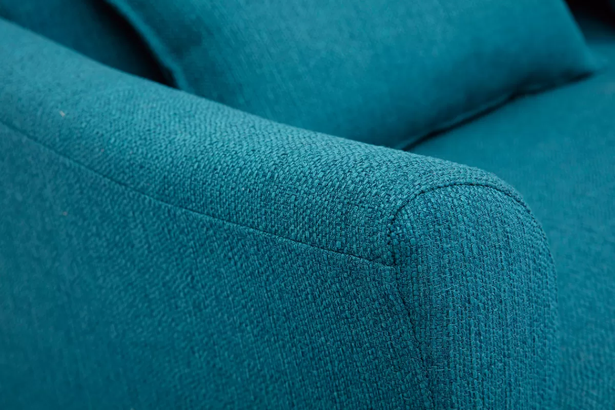 Miliboo Canapé scandinave 2 places en tissu bleu canard et bois clair KATE