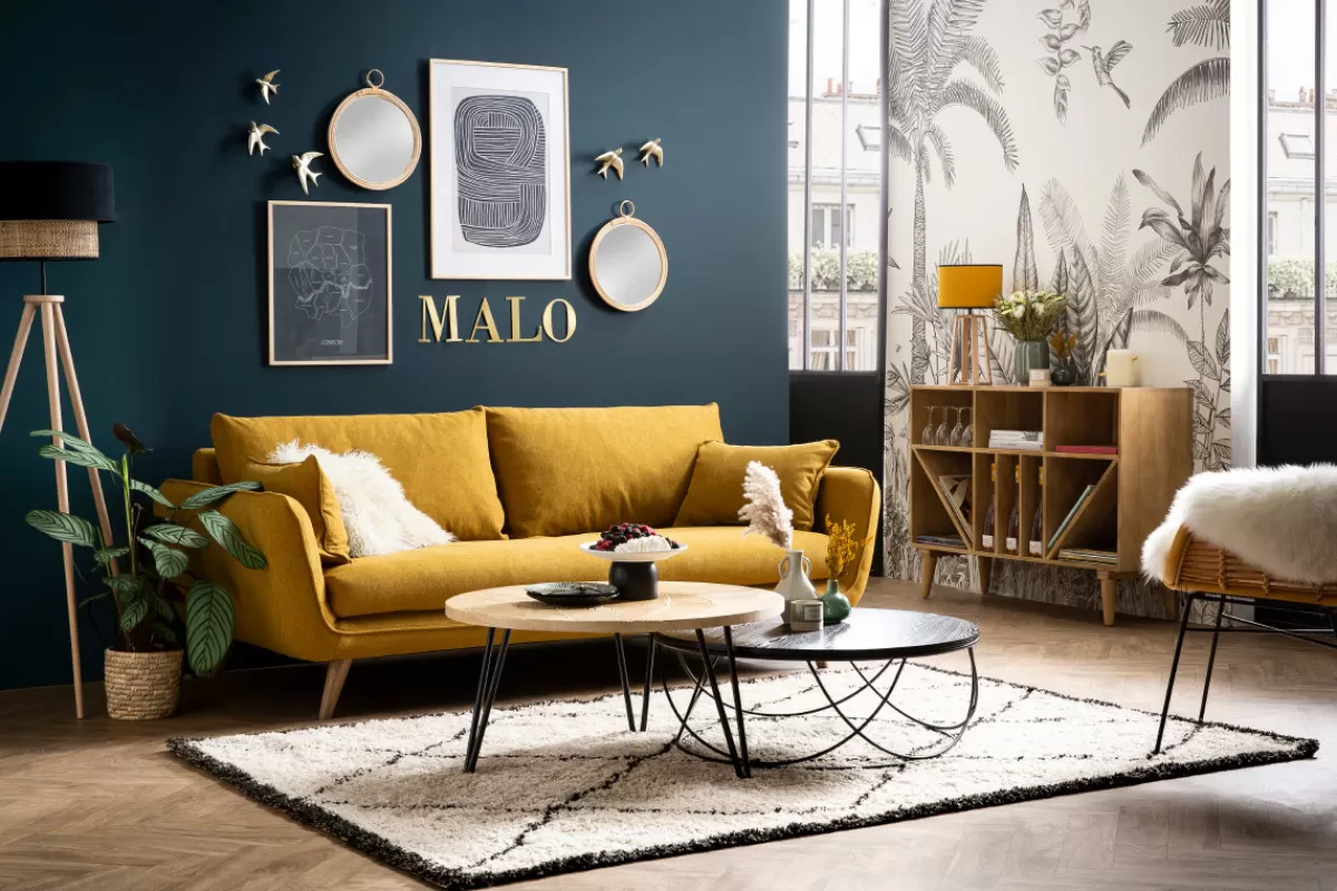 Miliboo Canapé scandinave 3 places en tissu bleu paon et bois clair CREEP