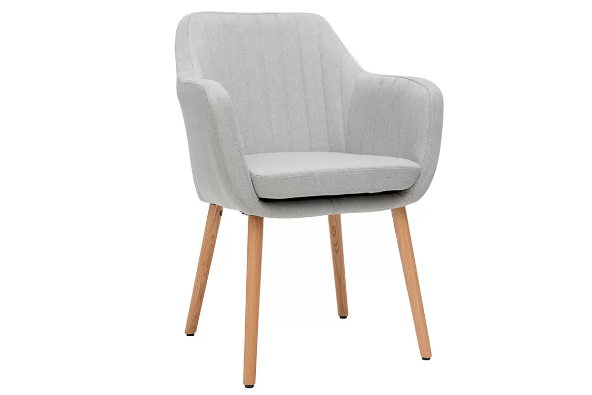 Miliboo Chaise scandinave en tissu gris clair et bois clair ALEYNA