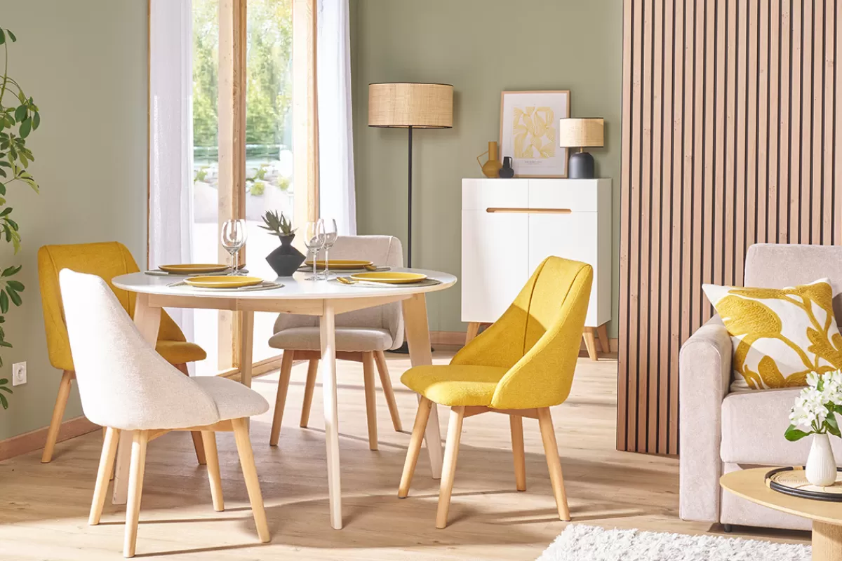 Miliboo Chaises scandinaves en tissu effet velours texturé beige et bois clair (lot de 2) HIGGINS
