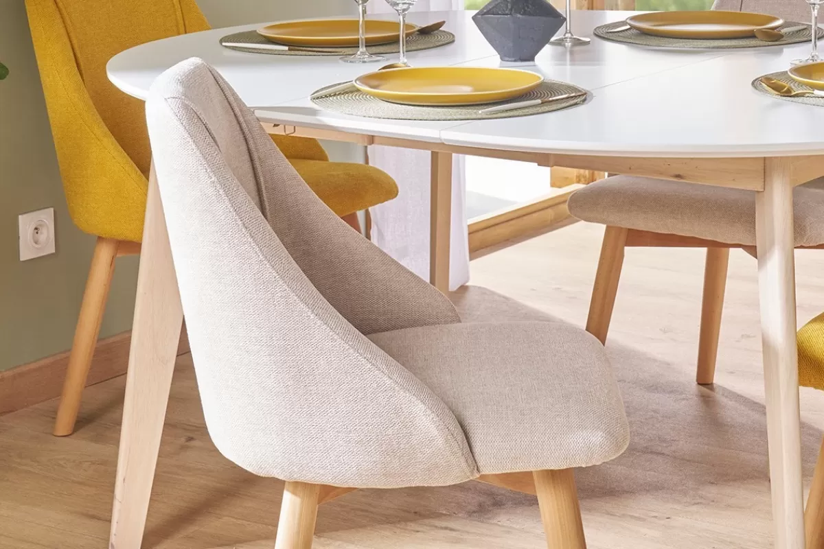 Miliboo Chaises scandinaves en tissu effet velours texturé beige et bois clair (lot de 2) HIGGINS