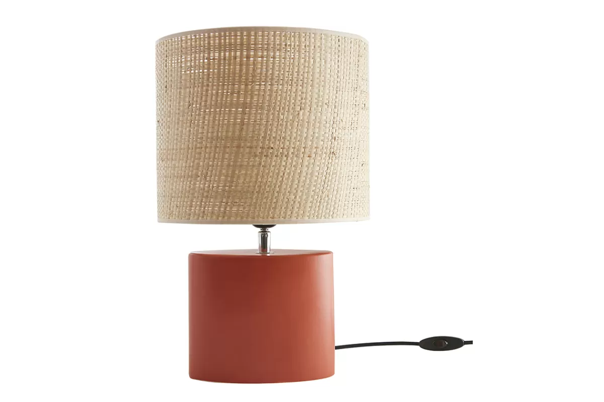 Miliboo Lampe à poser en céramique terracotta mat et abat-jour en raphia naturel H40 cm TIGA