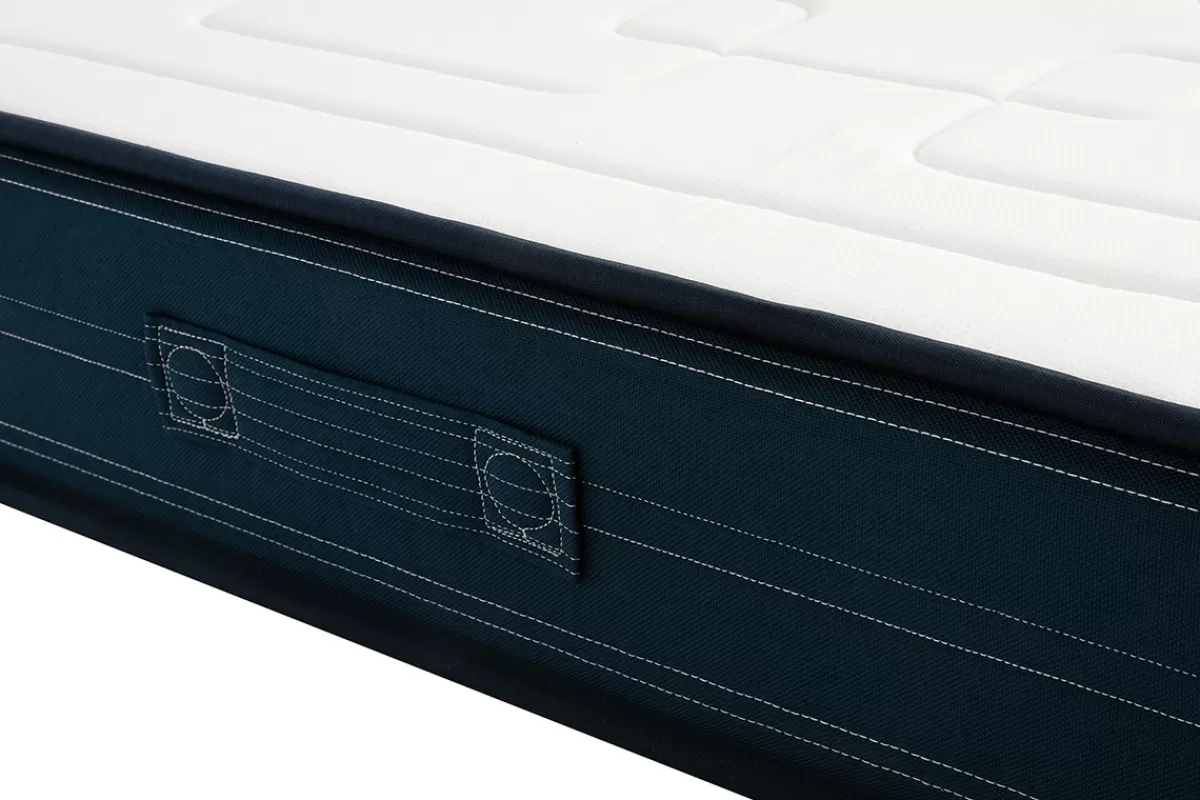 Miliboo Matelas 140x200 cm avec accueil mousse à mémoire de forme 22 cm OLIVER