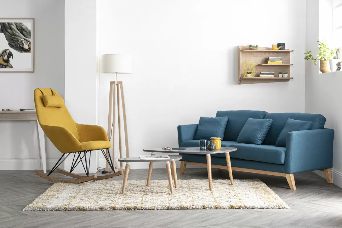 Miliboo Rocking chair scandinave en tissu effet velours jaune moutarde, métal noir et bois clair JHENE