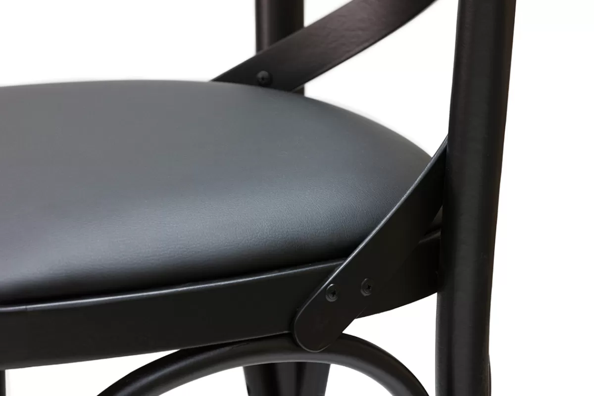 Miliboo Tabouret de bar bistrot hêtre massif noir H65 cm MARCEL